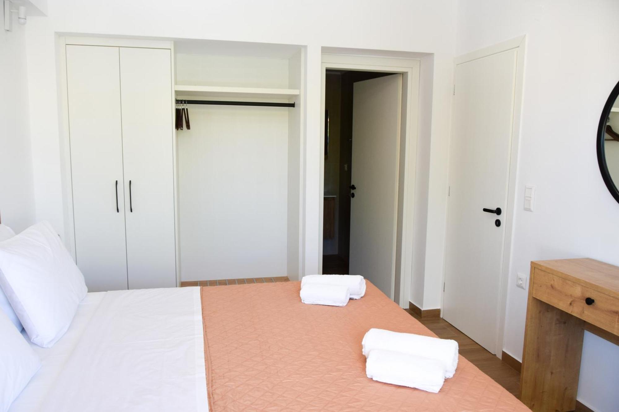 Apartamento Andy's Plaza Agia Pelagia  Exterior foto